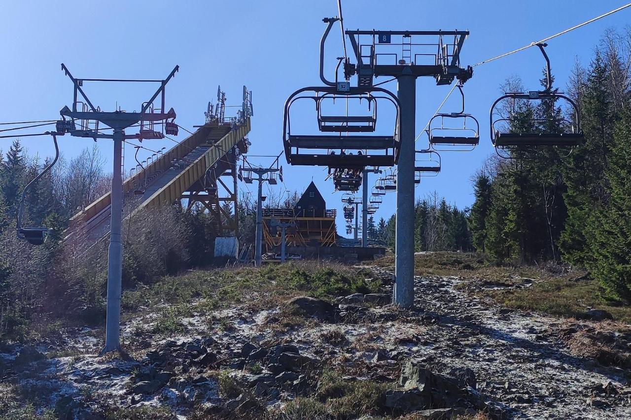 Enjoyharrachov: Sunny Studio with Mountain Views and Entertainment Exterior photo